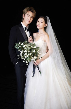 客片大赏--【纯黑经典】