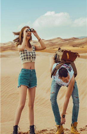 客片大赏--【从困境中萌生出来的爱情】