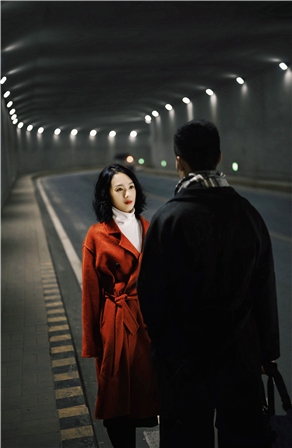 客片大赏--【月亮照回湖心 野鹤奔向闲云 我步入你】