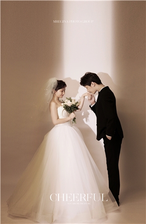 客片大赏--【爱意何必公之于众，我对你的爱又不是邀功】