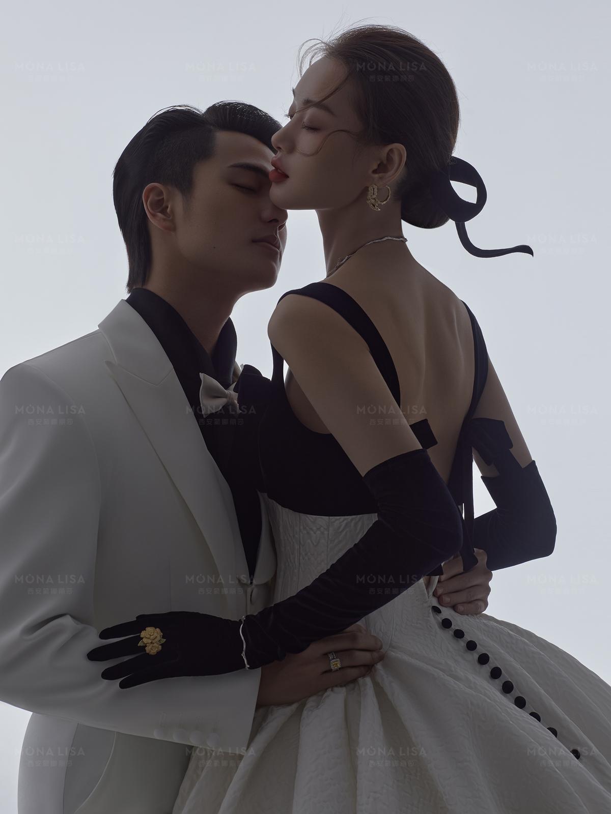 12.183432 拷贝.jpg