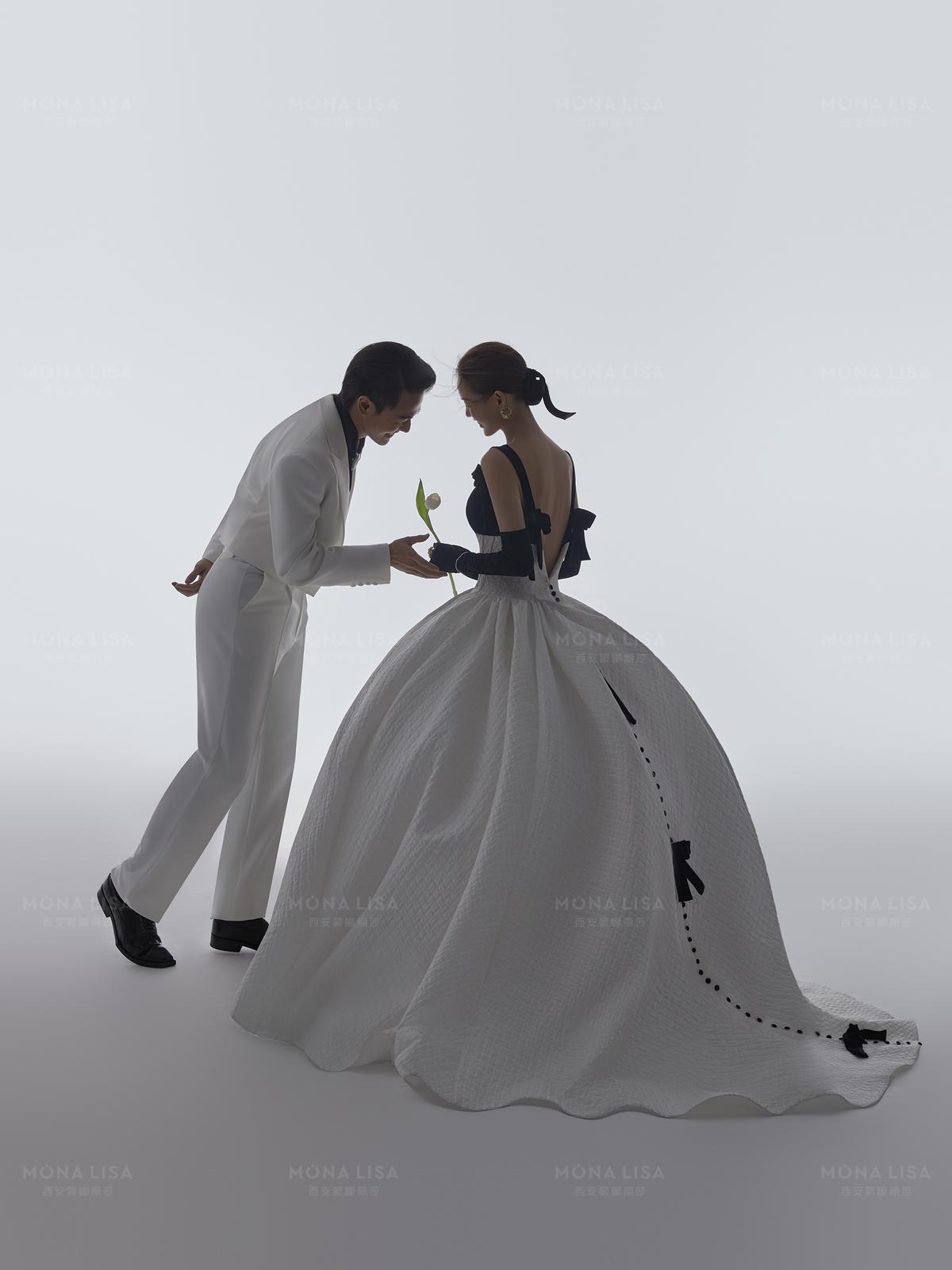 12.183611 拷贝.jpg