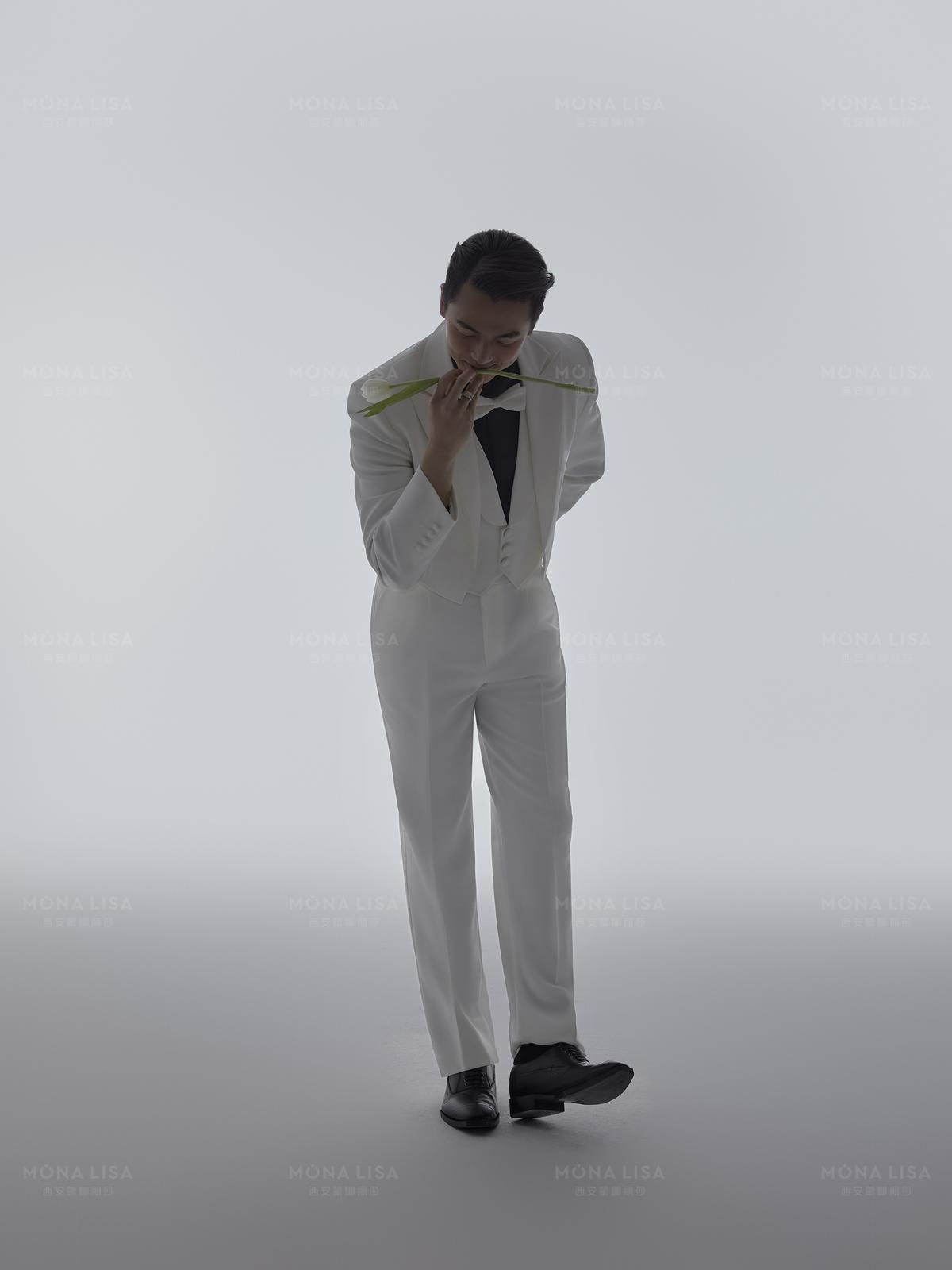 12.183700 拷贝.jpg