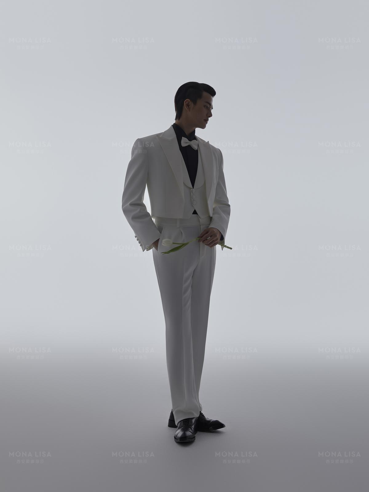 12.183728 拷贝.jpg