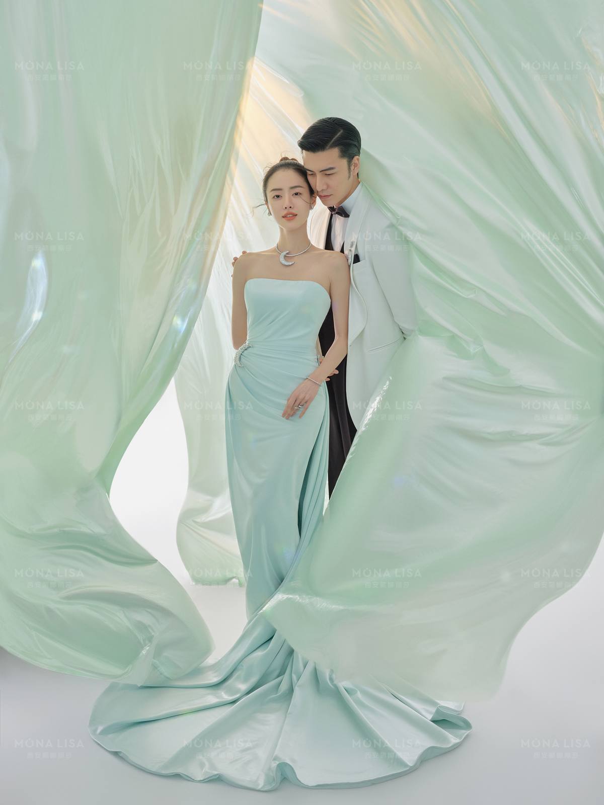 10.1 l礼服2023 拷贝.jpg