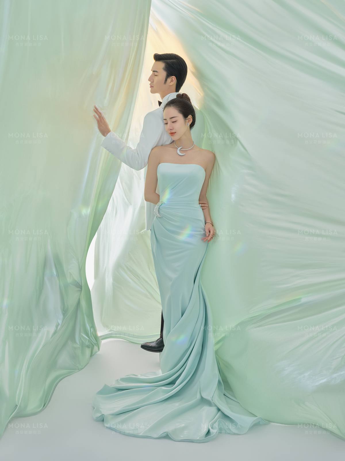 10.1 l礼服2071 拷贝.jpg