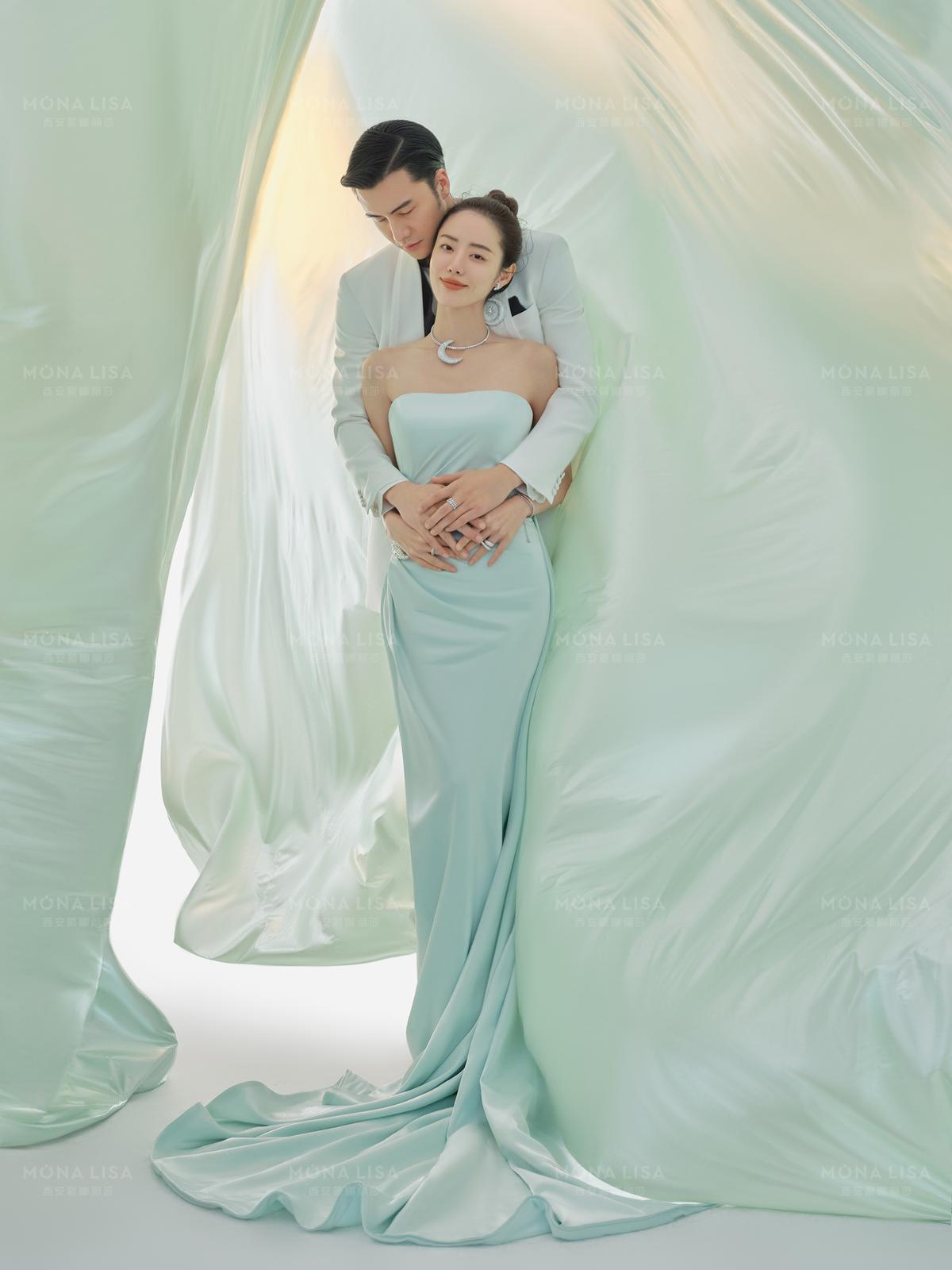 10.1 l礼服2106 拷贝.jpg