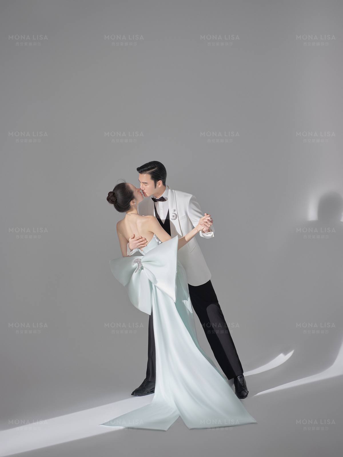 10.1 l礼服2367 拷贝.jpg