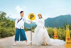 公路美人-客照 蒙娜丽莎婚纱摄影