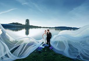 云湖轻纱-客照 西安婚纱照价格