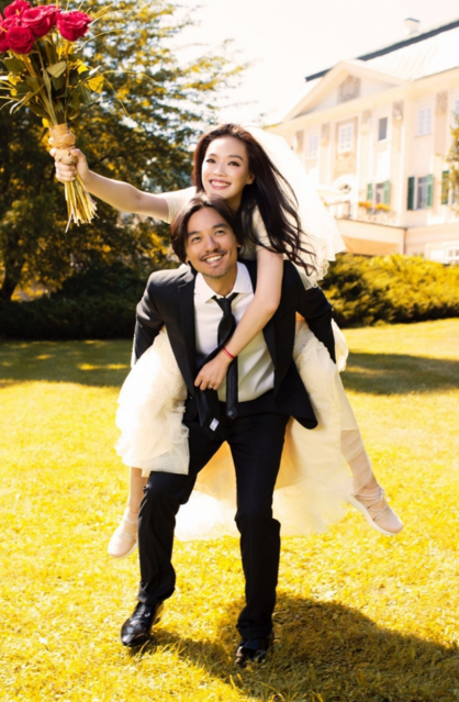 舒淇冯德伦婚纱照。