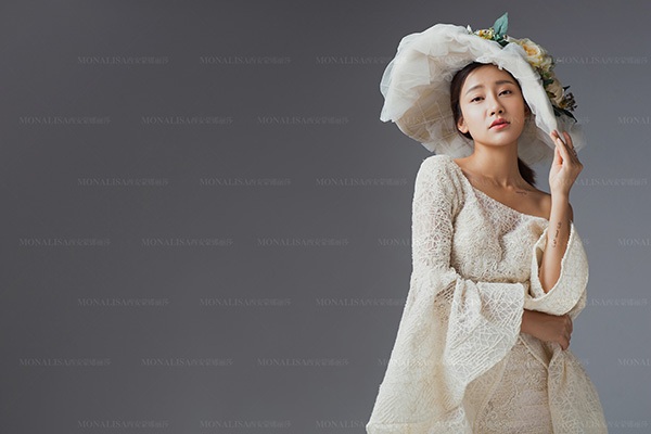 西安婚纱摄影怎样的姿势拍婚纱照好看